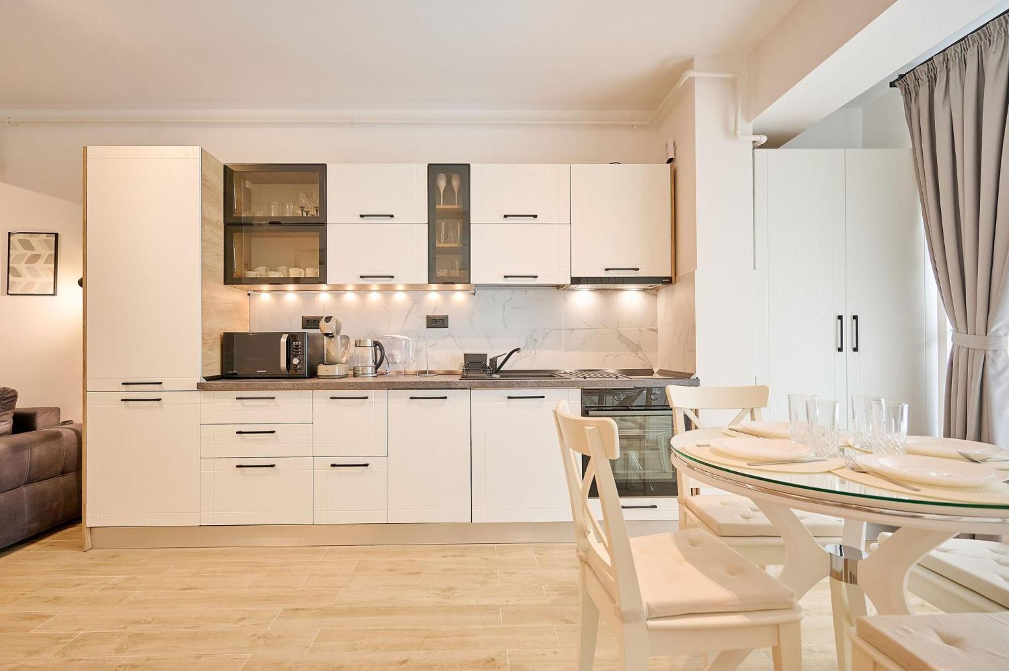 Newvision Apartment In Infinity Beach Resort - Parking Мамая Екстериор снимка